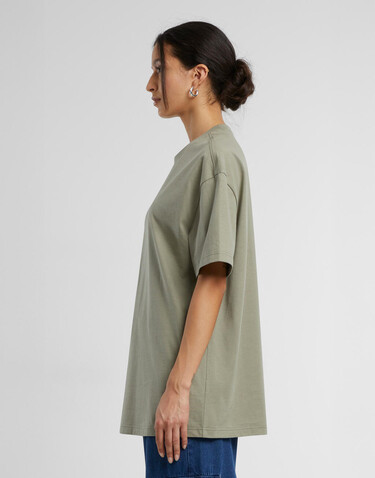 Build Your Brand Ladies Oversized Boyfriend Tee, Pale Olive, XL bedrucken, Art.-Nr. 114395344