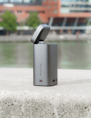 Urban Vitamin Sunnyvale 100W 15.000mAh magnetische Powerbank grau bedrucken, Art.-Nr. P322.7702