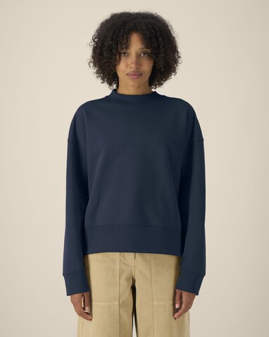 Ryler - Das Boxy Rundhals-Unisex-Sweatshirt aus recycelter Baumwolle - French Navy - 3XL bedrucken, Art.-Nr. STSU255C7273X Ryler - Das Boxy Rundhals-Unisex-Sweatshirt aus recycelter Baumwolle - French Navy - 3XL bedrucken, Art.-Nr. STSU255C7273X