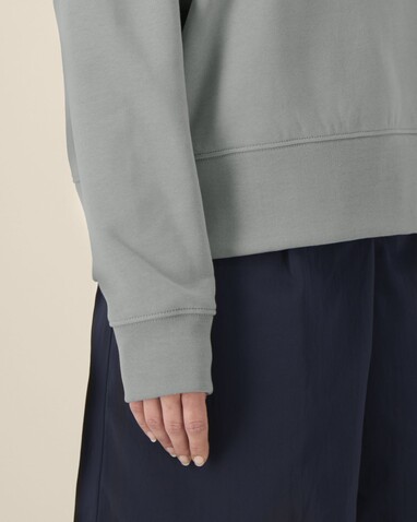 Ryler - Das Boxy Rundhals-Unisex-Sweatshirt aus recycelter Baumwolle - Misty Grey - XS bedrucken, Art.-Nr. STSU255C138XS