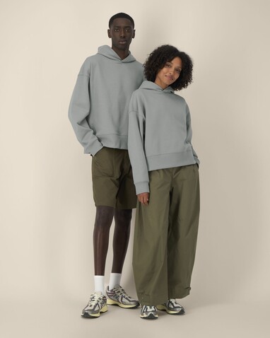 Voicer - Der Boxy Unisex-Hoodie aus recycelter Baumwolle - Misty Grey - XXL bedrucken, Art.-Nr. STSU256C1382X