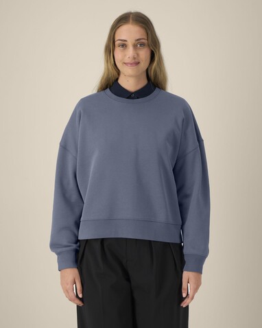 Stella Alma - Das Iconic Damen-Rundhals-Sweatshirt - Blue Grey - XS bedrucken, Art.-Nr. STSW212C156XS