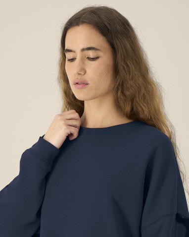 Stella Lianna - Das Damen-Rundhals-Sweatshirt aus Baumwolle-TENCEL™ Modal - French Navy - XXL bedrucken, Art.-Nr. STSW262C7272X Stella Lianna - Das Damen-Rundhals-Sweatshirt aus Baumwolle-TENCEL™ Modal - French Navy - XXL bedrucken, Art.-Nr. STSW262C7272X