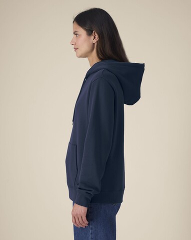 Stella Gamechanger - Der Damen-Hoodie aus recycelter Baumwolle - French Navy - M bedrucken, Art.-Nr. STSW268C7271M Stella Gamechanger - Der Damen-Hoodie aus recycelter Baumwolle - French Navy - M bedrucken, Art.-Nr. STSW268C7271M