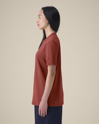 Creator 2.0 - Das Iconic Unisex-T-Shirt - Earthy Red - XXS bedrucken, Art.-Nr. STTU169C1502S