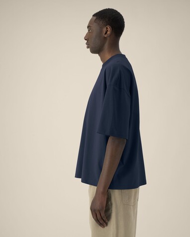 Hypster - Das Unisex-T-Shirt Boxy aus recycelter Baumwolle - French Navy - 3XL bedrucken, Art.-Nr. STTU258C7273X Hypster - Das Unisex-T-Shirt Boxy aus recycelter Baumwolle - French Navy - 3XL bedrucken, Art.-Nr. STTU258C7273X