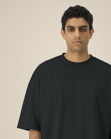 Hypster - Das Unisex-T-Shirt Boxy aus recycelter Baumwolle - Black - XS bedrucken, Art.-Nr. STTU258C002XS