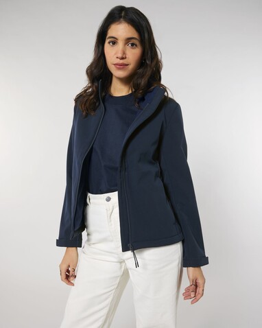 Stella Navigator - Die Damen-Softshelljacke - French Navy - XXL bedrucken, Art.-Nr. STJW166C7272X Stella Navigator - Die Damen-Softshelljacke - French Navy - XXL bedrucken, Art.-Nr. STJW166C7272X