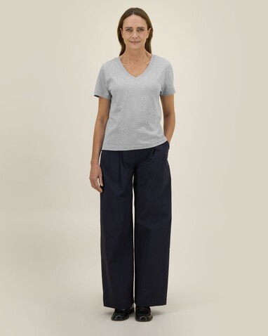 Stella Isla - Das Damen-T-Shirt mit V-Ausschnitt - Heather Grey - M bedrucken, Art.-Nr. STTW176C2501M Stella Isla - Das Damen-T-Shirt mit V-Ausschnitt - Heather Grey - M bedrucken, Art.-Nr. STTW176C2501M