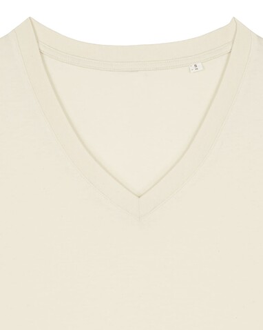 Stella Isla - Das Damen-T-Shirt mit V-Ausschnitt - Natural Raw - L bedrucken, Art.-Nr. STTW176C0541L Stella Isla - Das Damen-T-Shirt mit V-Ausschnitt - Natural Raw - L bedrucken, Art.-Nr. STTW176C0541L