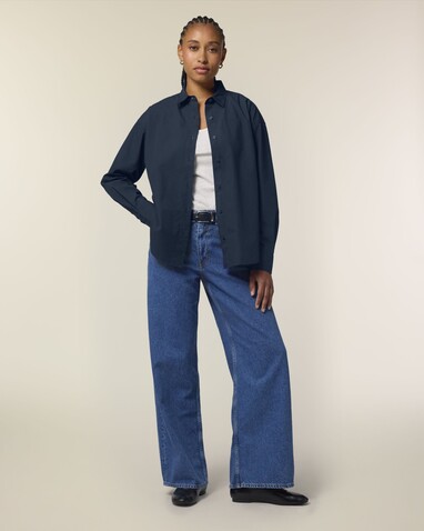 Stella Styler Shirt - Das Relaxed Damen-Popelinehemd - French Navy - XL bedrucken, Art.-Nr. STWW973C7271X Stella Styler Shirt - Das Relaxed Damen-Popelinehemd - French Navy - XL bedrucken, Art.-Nr. STWW973C7271X
