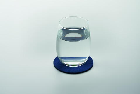 Runder Untersetzer RPET - Blau bedrucken, Art.-Nr. MO2356-04 Runder Untersetzer RPET - Blau bedrucken, Art.-Nr. MO2356-04