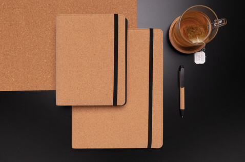 Deluxe Kork Portfolio A4 mit Stift braun bedrucken, Art.-Nr. P774.131