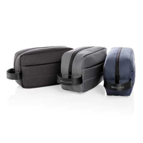 Impact AWARE™ RPET Kulturtasche schwarz bedrucken, Art.-Nr. P820.201