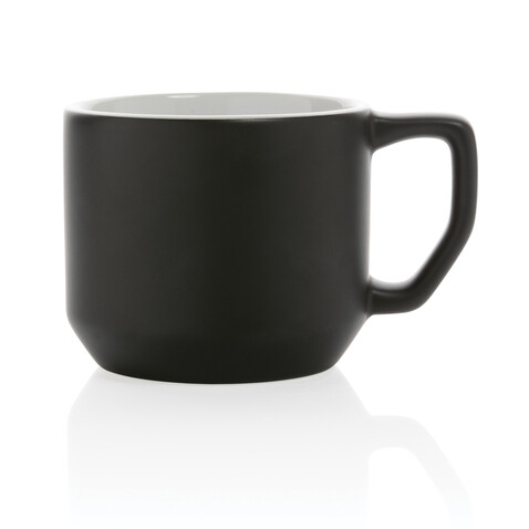 Moderne Keramiktasse, 350ml schwarz, weiß bedrucken, Art.-Nr. P434.041 Moderne Keramiktasse, 350ml schwarz, weiß bedrucken, Art.-Nr. P434.041