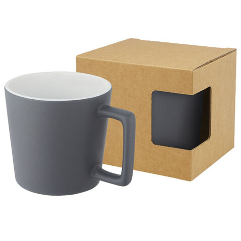 Cali 370 ml Keramiktasse mit matter Oberfläche, weiss, grau matt bedrucken, Art.-Nr. 10090001 Cali 370 ml Keramiktasse mit matter Oberfläche, weiss, grau matt bedrucken, Art.-Nr. 10090001