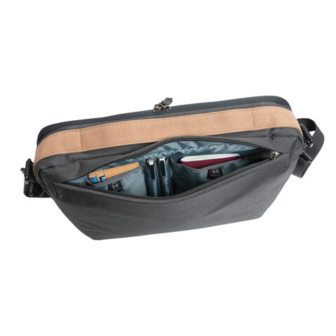 Impact AWARE™ 300D Two-Tone Deluxe 15.6" Laptop-Tasche schwarz bedrucken, Art.-Nr. P732.181