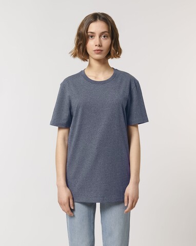 RE-Creator - Das Unisex-T-Shirt aus recycelter Baumwolle - RE-Navy - 3XL bedrucken, Art.-Nr. STTU787C6013X RE-Creator - Das Unisex-T-Shirt aus recycelter Baumwolle - RE-Navy - 3XL bedrucken, Art.-Nr. STTU787C6013X