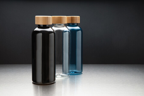 RCS rPET Flasche mit Bambus-Deckel blau bedrucken, Art.-Nr. P433.095 RCS rPET Flasche mit Bambus-Deckel blau bedrucken, Art.-Nr. P433.095