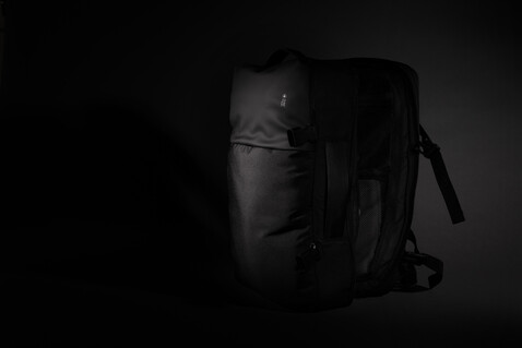 Swiss Peak AWARE™ RPET 15.6" erweiterbarer Wochenendrucksack schwarz bedrucken, Art.-Nr. P762.791 Swiss Peak AWARE™ RPET 15.6" erweiterbarer Wochenendrucksack schwarz bedrucken, Art.-Nr. P762.791