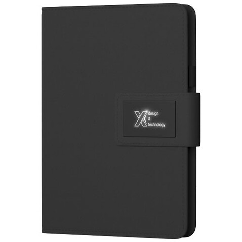 SCX.design O16 A5 Notizbuch mit Powerbank und Leuchtlogo, schwarz bedrucken, Art.-Nr. 2PX01190 SCX.design O16 A5 Notizbuch mit Powerbank und Leuchtlogo, schwarz bedrucken, Art.-Nr. 2PX01190