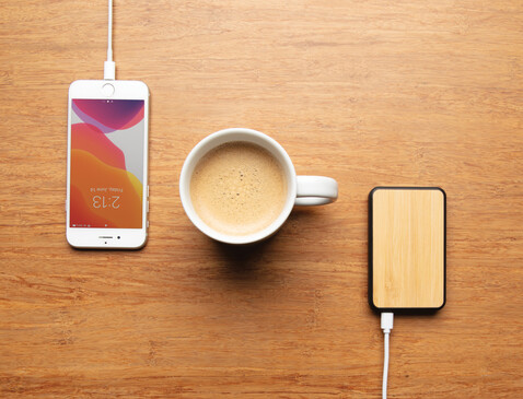 5.000mAh Powerbank aus RCS recyceltem Kunststoff braun bedrucken, Art.-Nr. P322.379 5.000mAh Powerbank aus RCS recyceltem Kunststoff braun bedrucken, Art.-Nr. P322.379