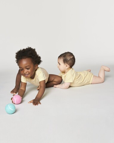 Baby Body - Der kurzärmelige Baby-Body - Butter - 3-6 m/62-68cm bedrucken, Art.-Nr. STUB103C078B7 Baby Body - Der kurzärmelige Baby-Body - Butter - 3-6 m/62-68cm bedrucken, Art.-Nr. STUB103C078B7