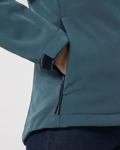Stella Discoverer - Die Damen-Softshelljacke mit Kapuze - Stargazer - XL bedrucken, Art.-Nr. STJW159C7021X Stella Discoverer - Die Damen-Softshelljacke mit Kapuze - Stargazer - XL bedrucken, Art.-Nr. STJW159C7021X